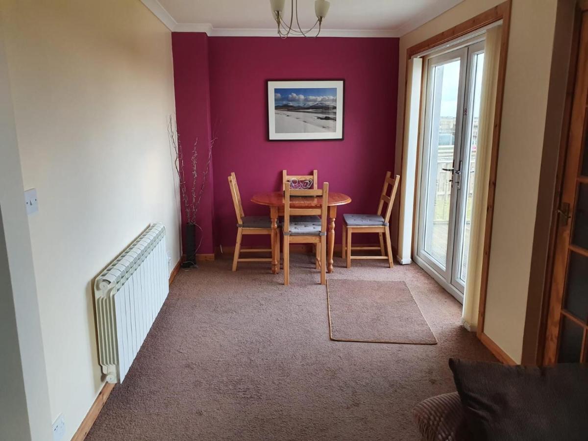 Taigh Nam Piobaireach Apartment Balivanich Bagian luar foto