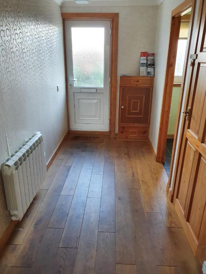 Taigh Nam Piobaireach Apartment Balivanich Bagian luar foto